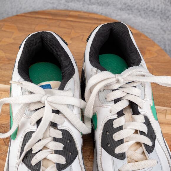 Nike Air Max 90 Leather GS DV3607-102 Sneakers Youth 7 Womens Size 8.5 - Picture 6 of 9